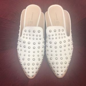 Chinese Laundry Slides 38M